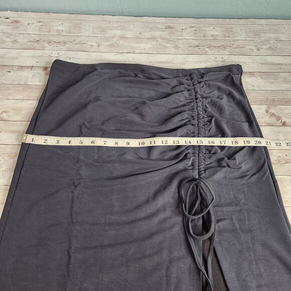Francesca's Collection Kelly Cinched Side Midi Skirt 3X NWT - Picture 8 of 10